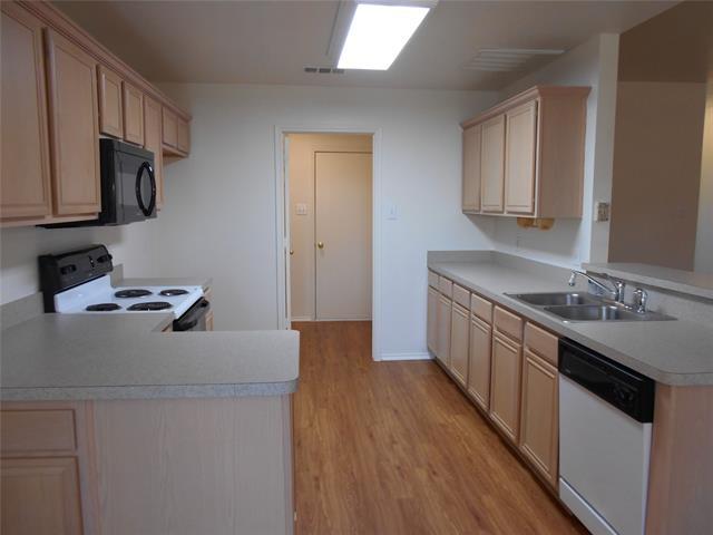 Building Photo - 7905 Blue Duck Trail