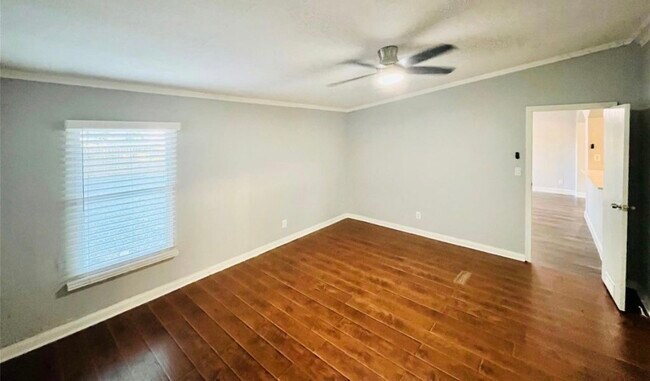 Building Photo - 33323 Falcon Spring St