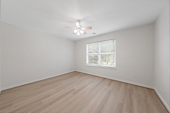 Building Photo - 16407 Azimuth Dr