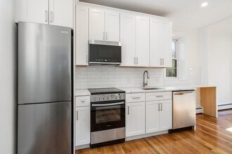 Building Photo - 103 Rutherford Ave