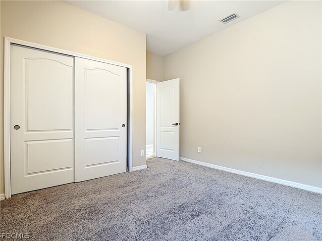 Building Photo - 2798 Via Piazza Loop