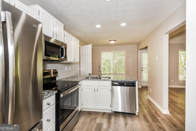 Building Photo - 113 Colemans Bluff Dr