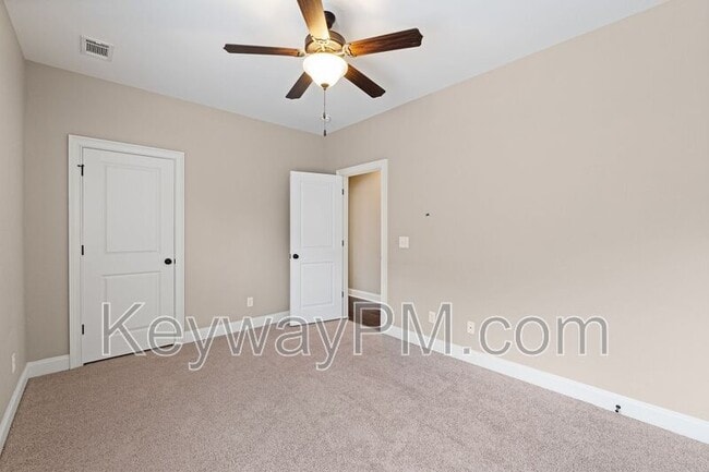 Building Photo - 507 Windermere St
