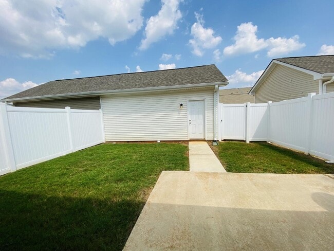 Building Photo - Coming soon!!!  Section 8 welcome!!! "Char...