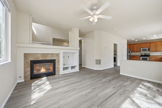 Building Photo - $2,845.95 - 3 Bed, 2 Bath Home in Thornton with Central AC and In Unit Laundry!