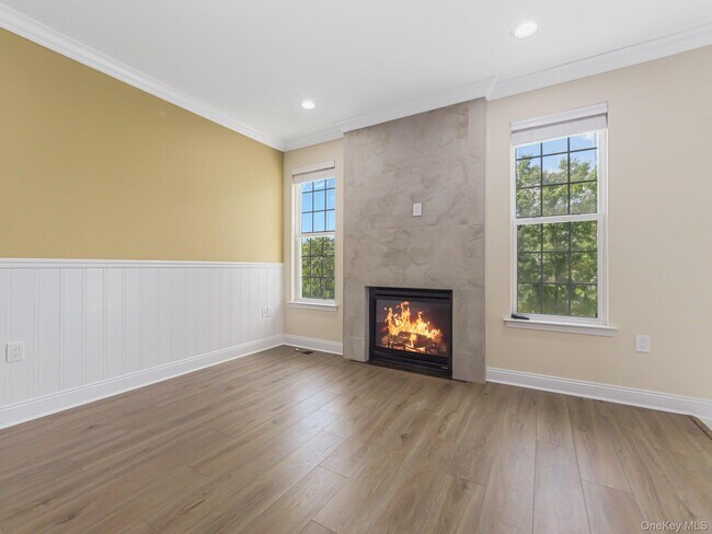 Building Photo - 1115 Balsam Dr