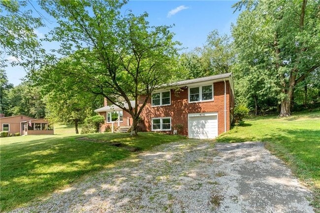 Building Photo - 4030 Circle Dr