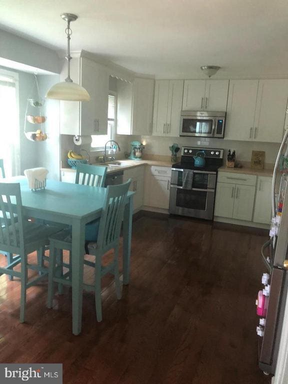 Building Photo - 1727 Pebble Beach Dr