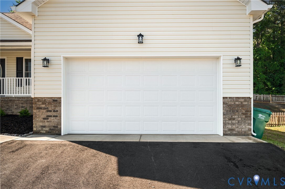 Building Photo - 3867 Perthshire Ln