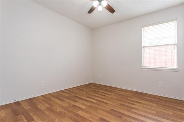 Building Photo - 738 Opal Ln