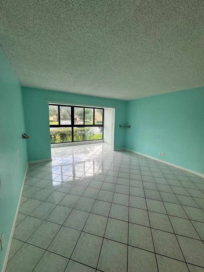 Building Photo - 603 Sea Pine Way