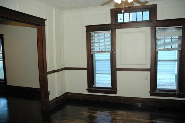 Building Photo - 141 Fuller Ave SE