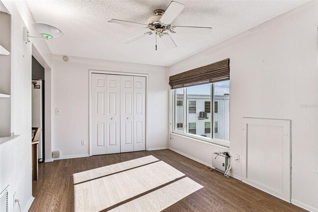 Building Photo - 2455 Finlandia Ln