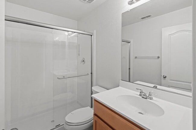 Building Photo - TOSCANA TOWNHOME EMBRACES LUXURY LIVING PRIVACY | SECURITY | MANY UPGRADES