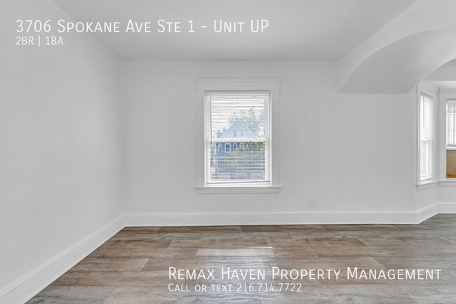 Building Photo - 3706 Spokane Ave Up  - Spacious 2 bed 1 ba...