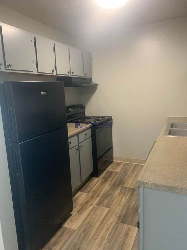 Building Photo - 2914 S Osage Ave