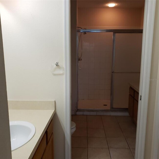 Building Photo - 18504 Pebble Lake Ct