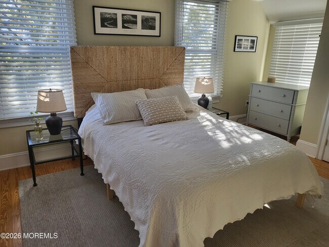 Building Photo - 80 Heck Ave