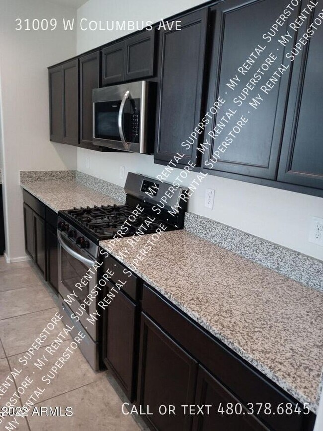 Building Photo - 31009 W Columbus Ave