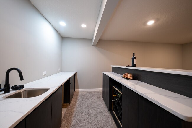 Building Photo - 8634 Platinum Cove