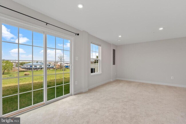 Building Photo - 1505 Wilmer Park Ln