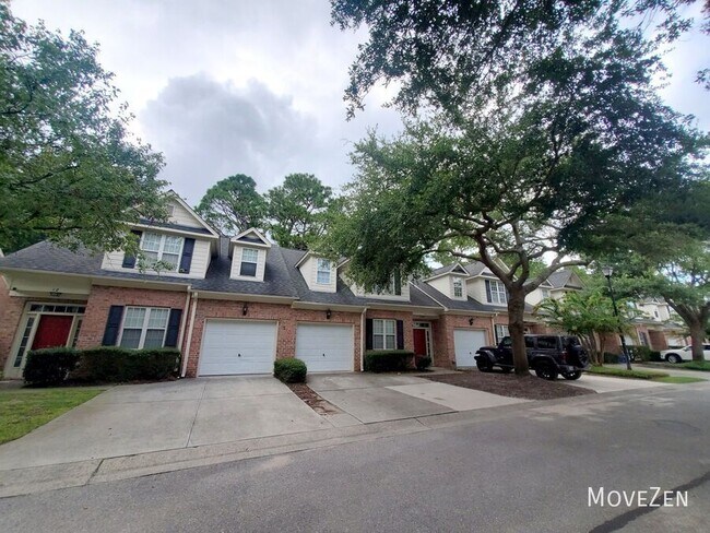 Building Photo - 5006 Carleton Dr