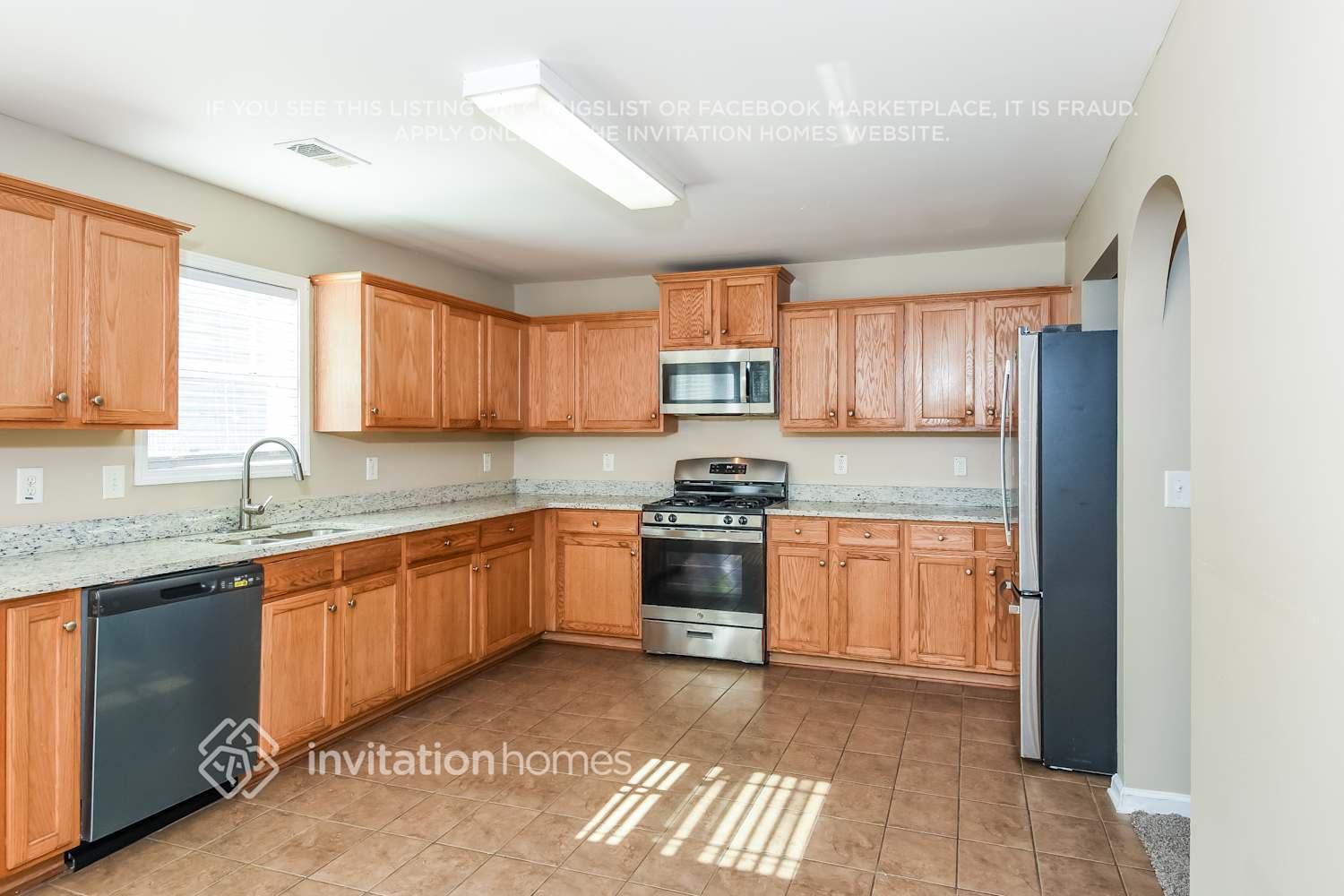 Building Photo - 3670 Devon Park Ln NW