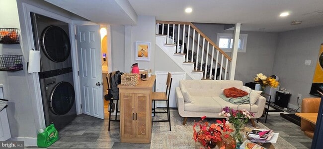 Building Photo - 7103 Greenvale Pkwy