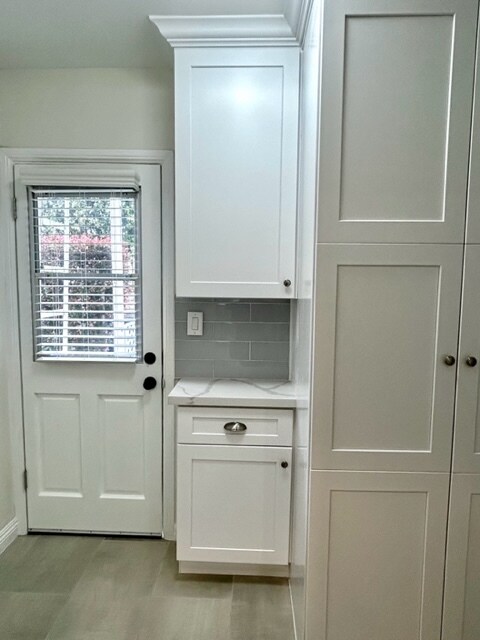 Building Photo - 9750 Newman St