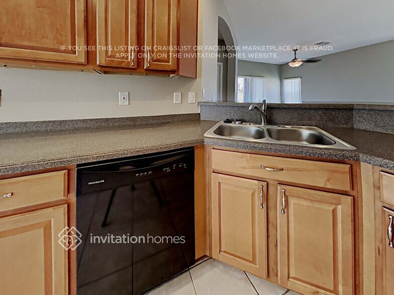 Building Photo - 1630 Emerald Hill Way