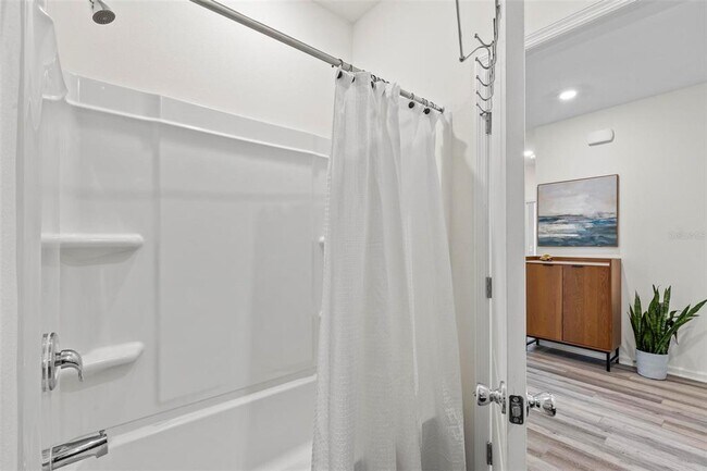 Building Photo - 85 Las Casitas Blvd