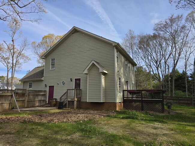 Building Photo - 10008 Ligon Mill Rd