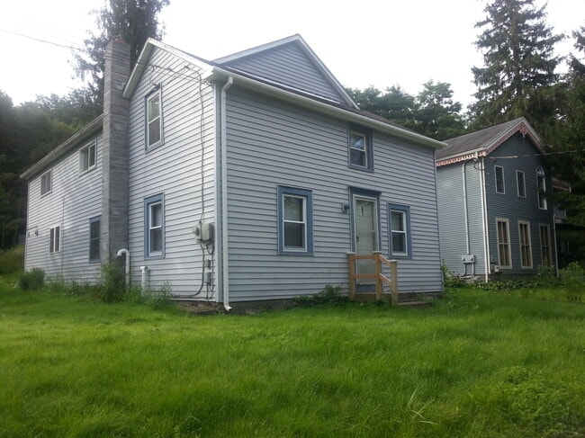 Building Photo - 87 Delaware Ave