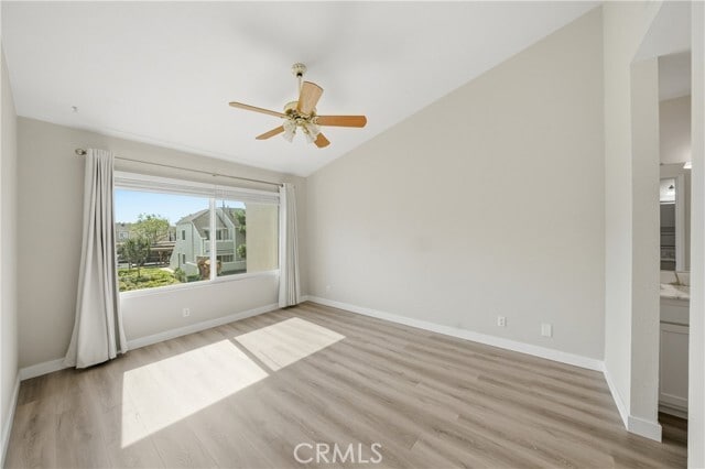 Building Photo - 337 Deerfield Ave