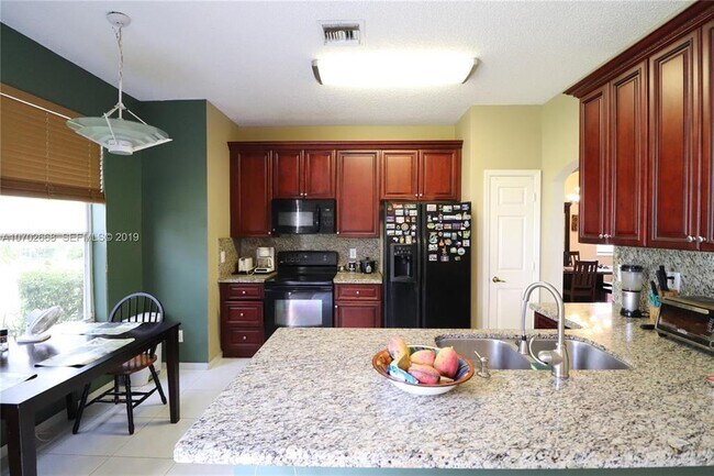 Building Photo - 16241 Opal Creek Dr
