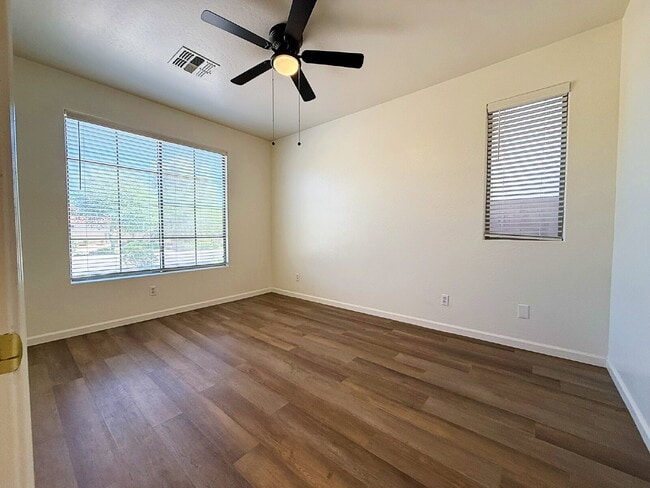 Building Photo - 12788 N 88th Dr