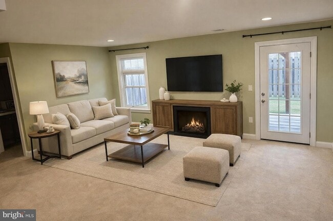 Building Photo - 6003 Popes Creek Pl