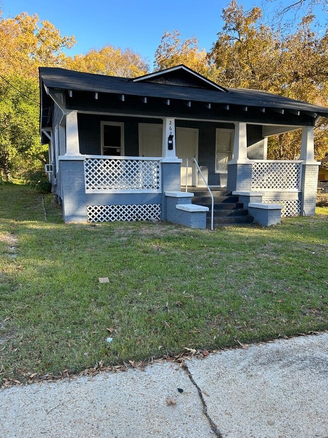 Primary Photo - 262 E 68th St