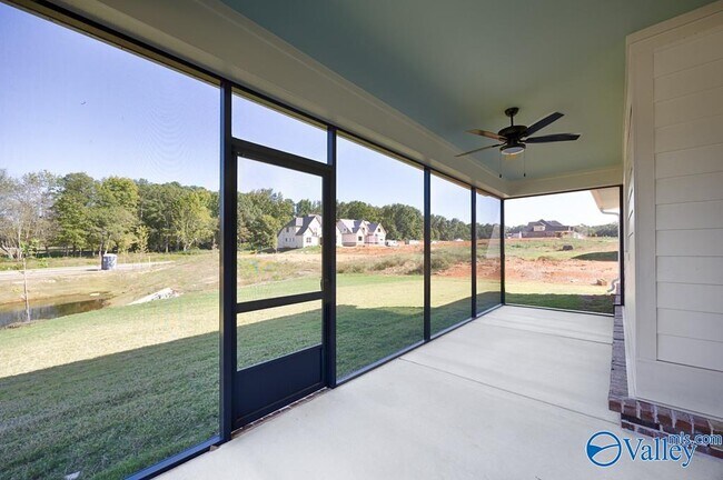 Building Photo - 101 Stenness Br