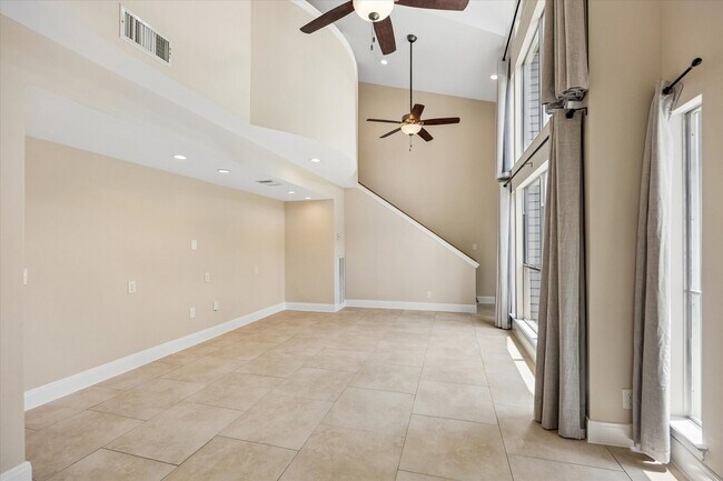 Building Photo - 9407 Cranleigh Ct