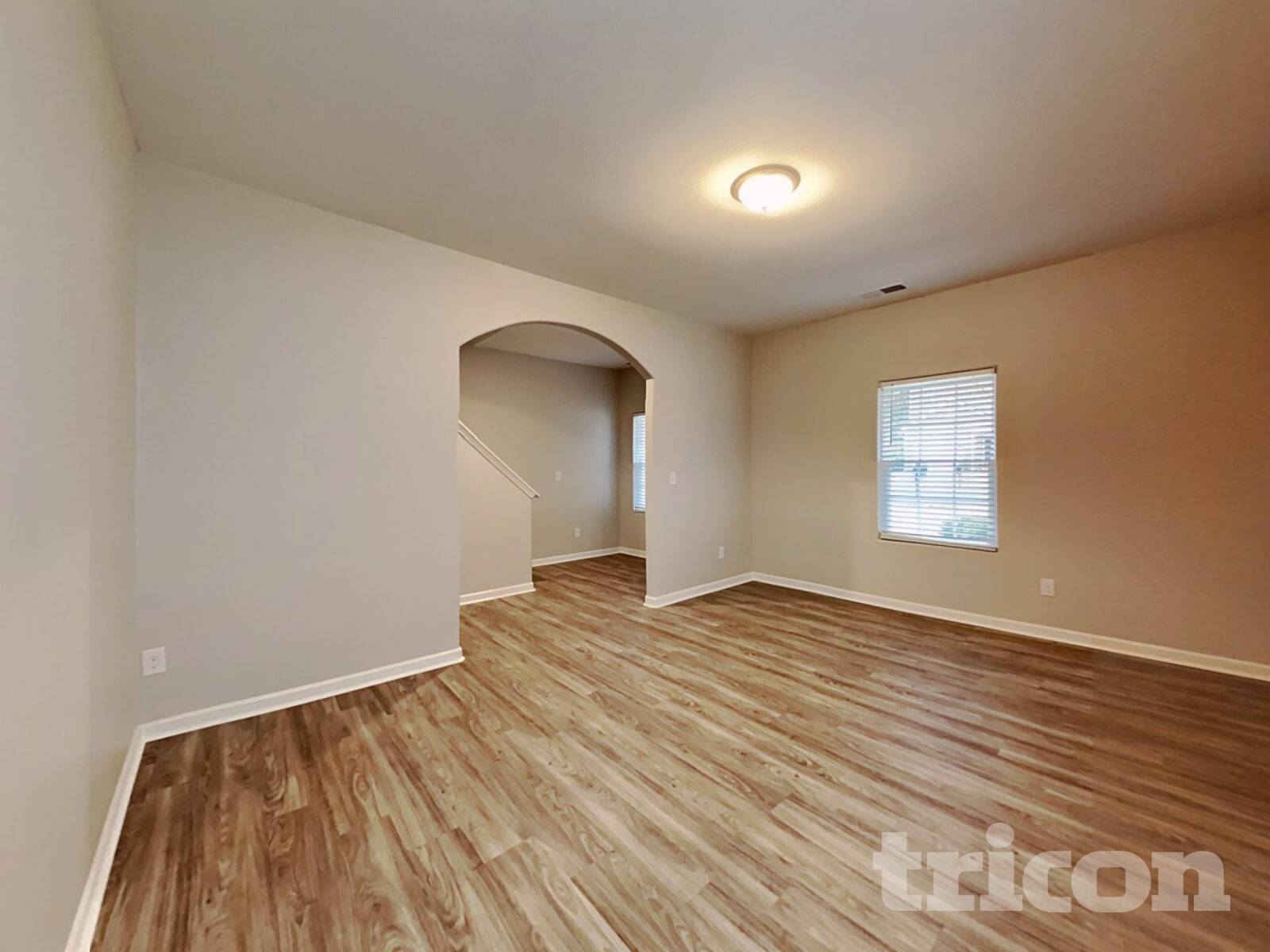 Building Photo - 945 Joselynn Drive