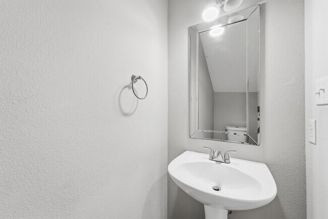 Building Photo - 5507 Opal Cove Ct