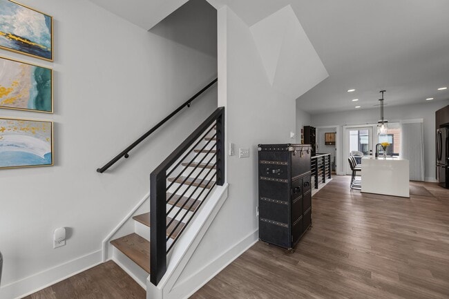 Building Photo - 1207 Minter Pl