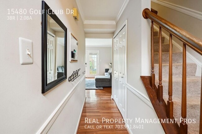 Building Photo - 15480 Golf Club Dr