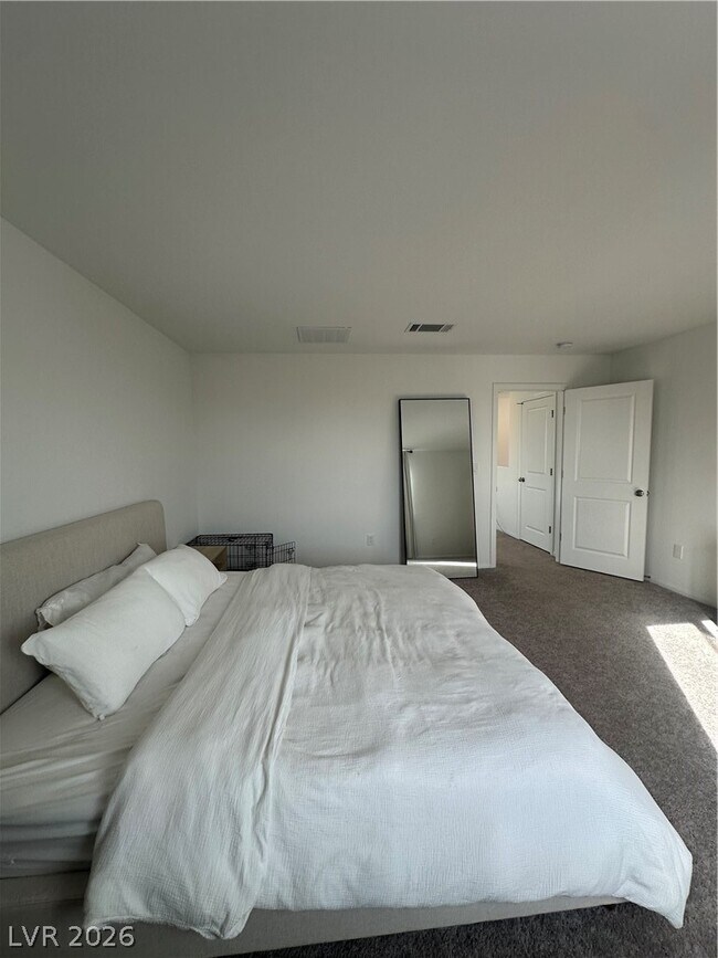 Building Photo - 2403 Celta Vigo Ave