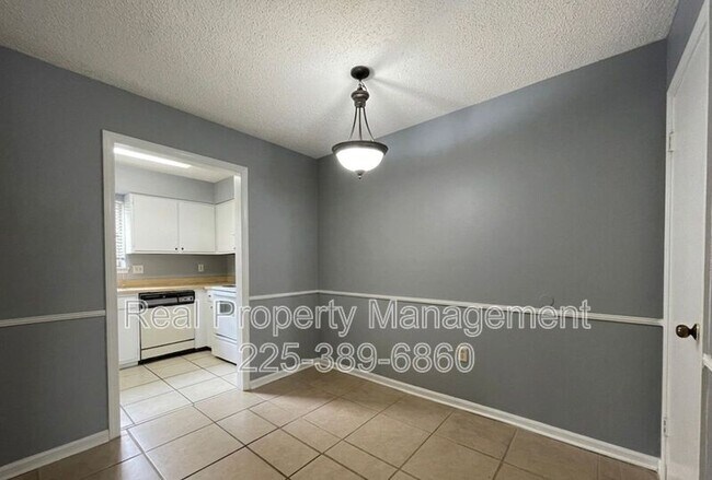 Building Photo - 1724 Brightside Dr