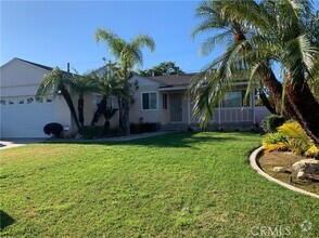 Building Photo - 14634 Richvale Dr