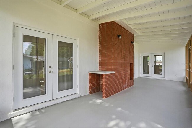 Building Photo - 3593 Brooklyn Ave
