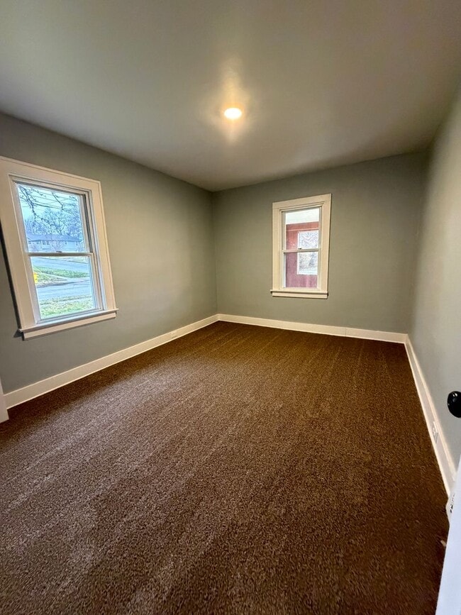 Building Photo - Modern Ranch Home – Lease-to-Purchase Opportunity