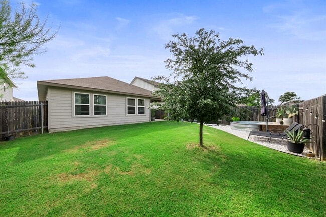 Building Photo - 11803 Lily Branch Ln